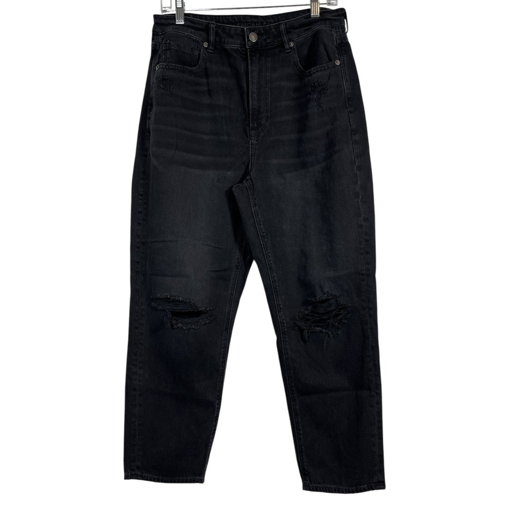 AMERICAN EAGLE Sz 12 Mom Straight Jeans Black Distressed High Rise Ripped‎ Knee